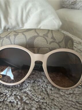 Coach Women's Round Sunglasses in Light Beige with Dark Lenses - No Scratches